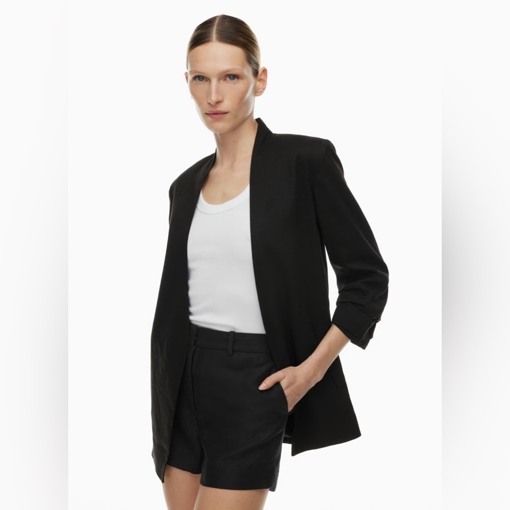 Aritzia Babaton Black Open Front 3/4 sleeves Drapey Power Blazer size 0